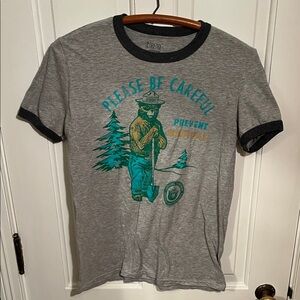 Gray Graphic Tee with Black Trim